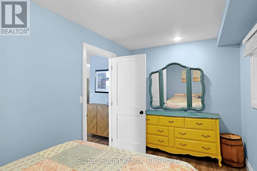 109 Dahl Street — photo 17 of 40