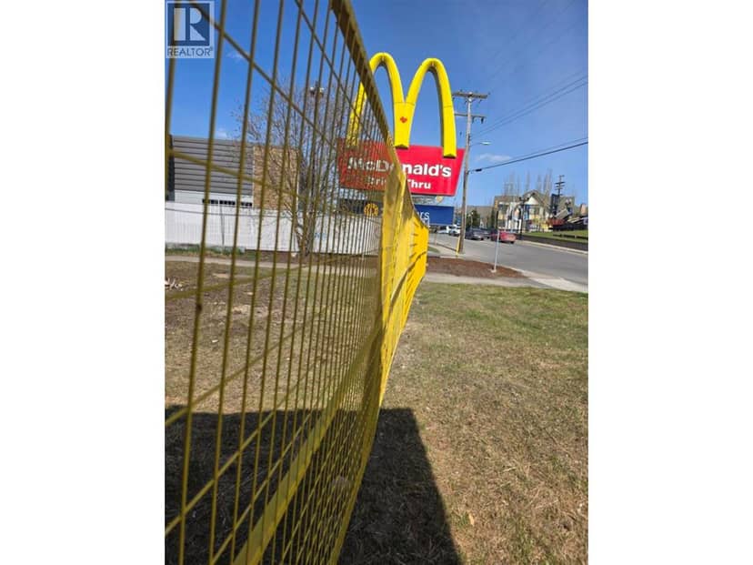 2017 VICTORIA STREET, Prince George, photo 4