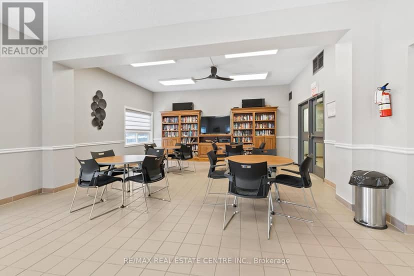 406 - 26 Hall Road — photo 24 of 28