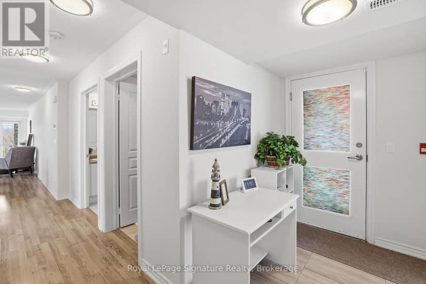 101 - 4 Anchorage Crescent — photo 5 of 40