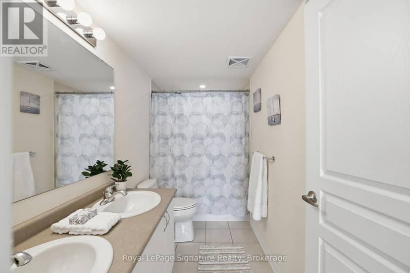 101 - 4 Anchorage Crescent — photo 7 of 40