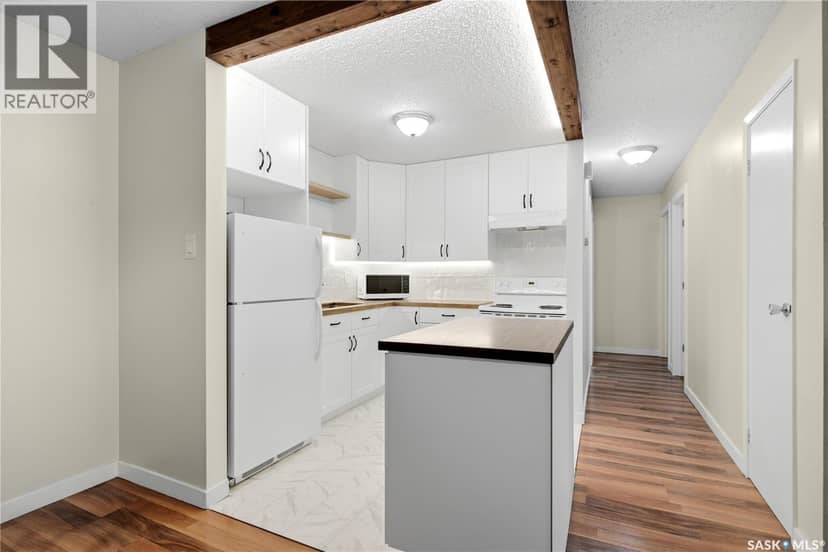A 50 Nollet AVENUE — photo 9 of 28
