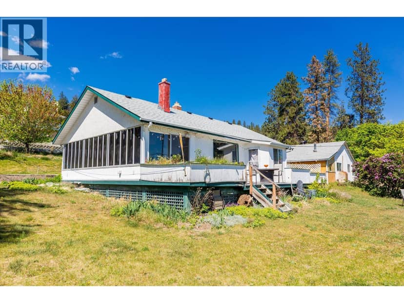 6488 Renfrew Road, Peachland