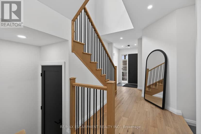 12 Shady Oaks Trail, Hamilton, photo 7