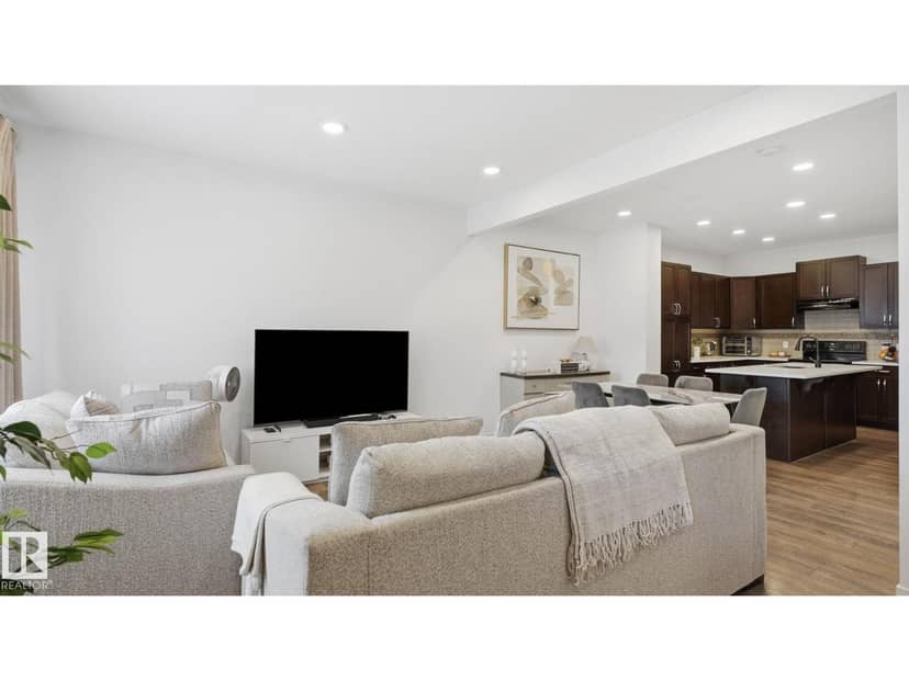 4318 Annett Cm SW, Edmonton, photo 7