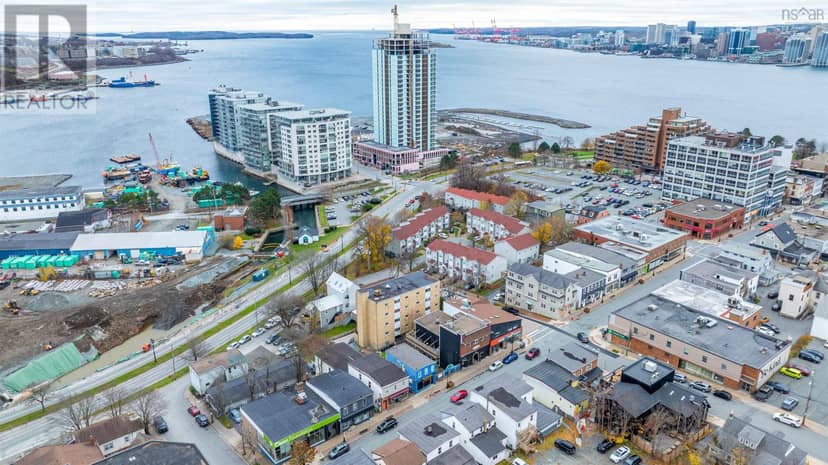 110-112 Portland Street — photo 10 of 21
