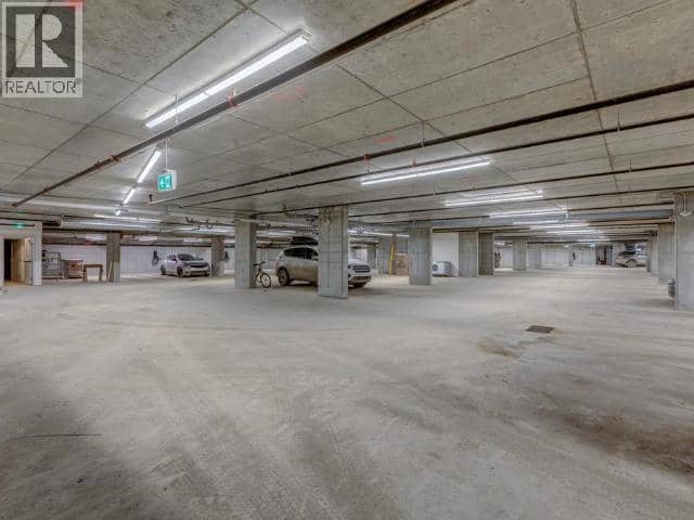 601-2240 2nd Avenue — photo 6 of 7