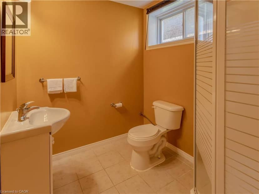 212 SLEAFORD Street — photo 38 of 40