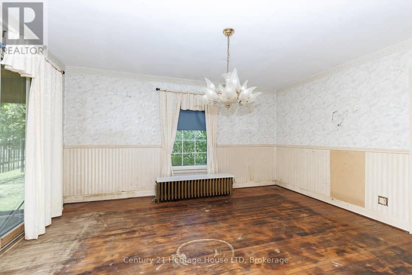 4723 Netherby Road — photo 15 of 40