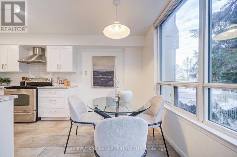 212 - 120 Promenade Circle — photo 17 of 40