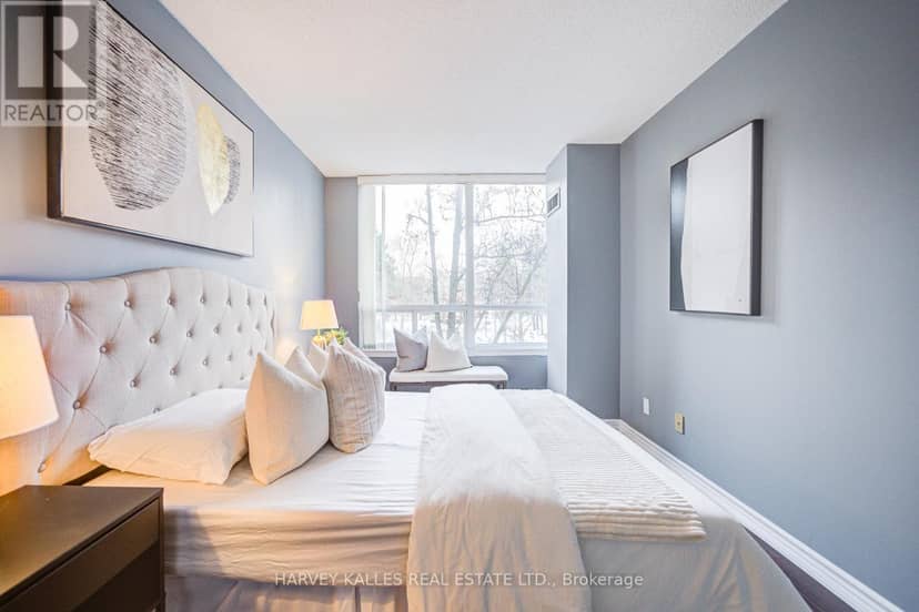 212 - 120 Promenade Circle — photo 32 of 40