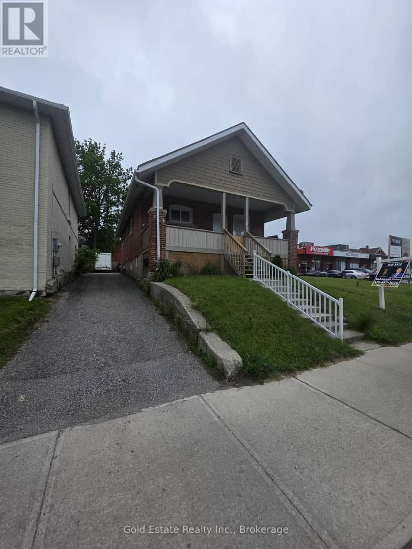 65 Front Street S, Orillia, photo 2