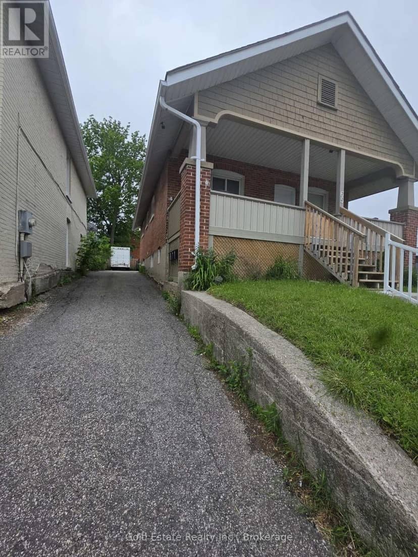 65 Front Street S, Orillia, photo 3