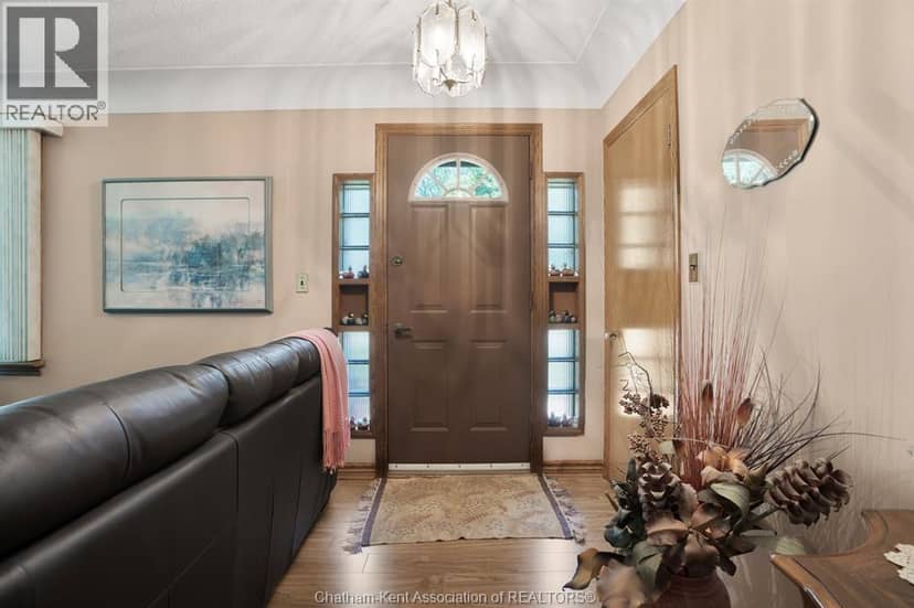 18 Woodland Avenue — photo 23 of 40
