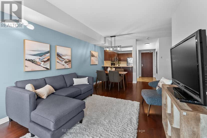 1702 - 200 Rideau Street — photo 21 of 40