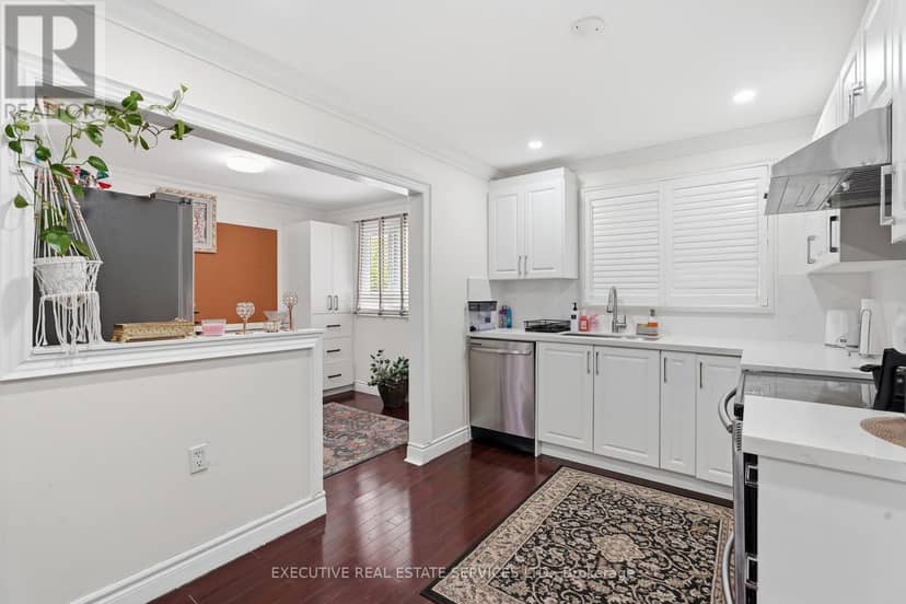 207 Christopher Drive — photo 10 of 40