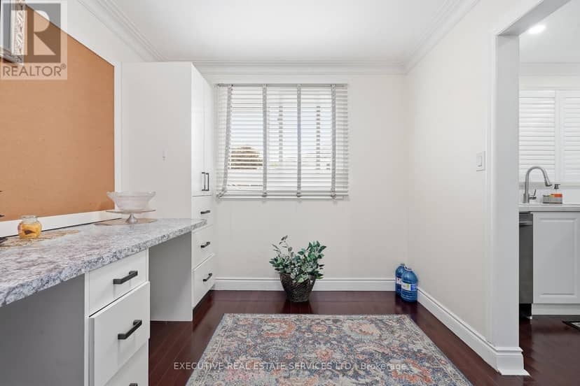 207 Christopher Drive — photo 32 of 40