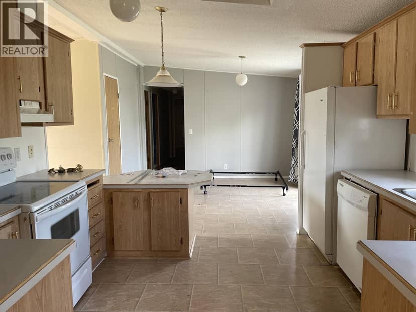 5204 ASPEN CRESCENT, Fort Nelson, photo 6