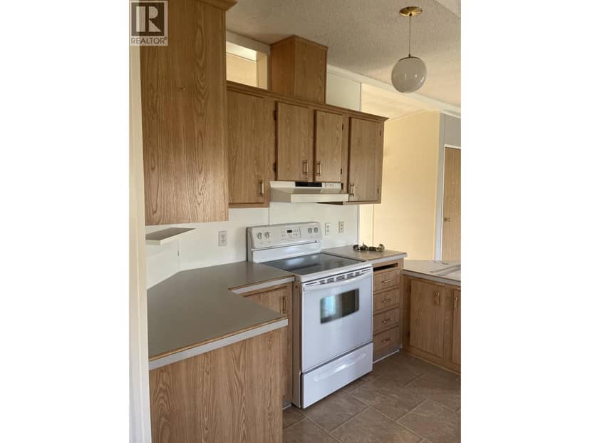 5204 ASPEN CRESCENT, Fort Nelson, photo 4