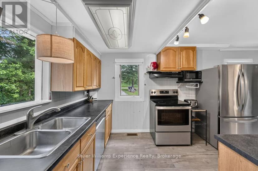 7510 Martinelli Road — photo 7 of 37