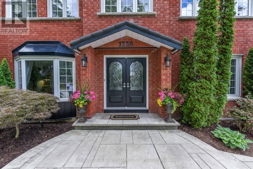 1338 Chalfield Drive — photo 3 of 40