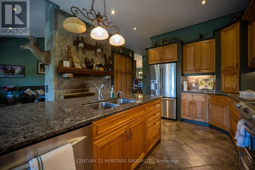 1945 Abingdon Road — photo 21 of 40