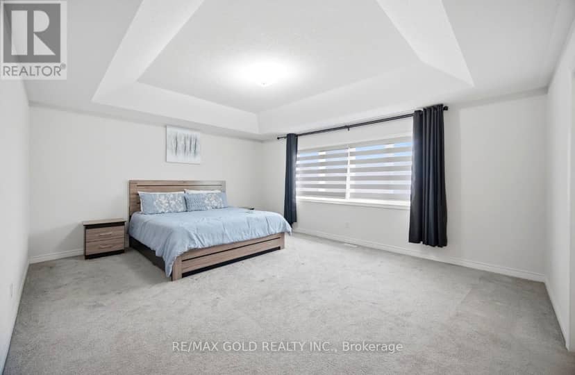 814 Green Street — photo 9 of 18