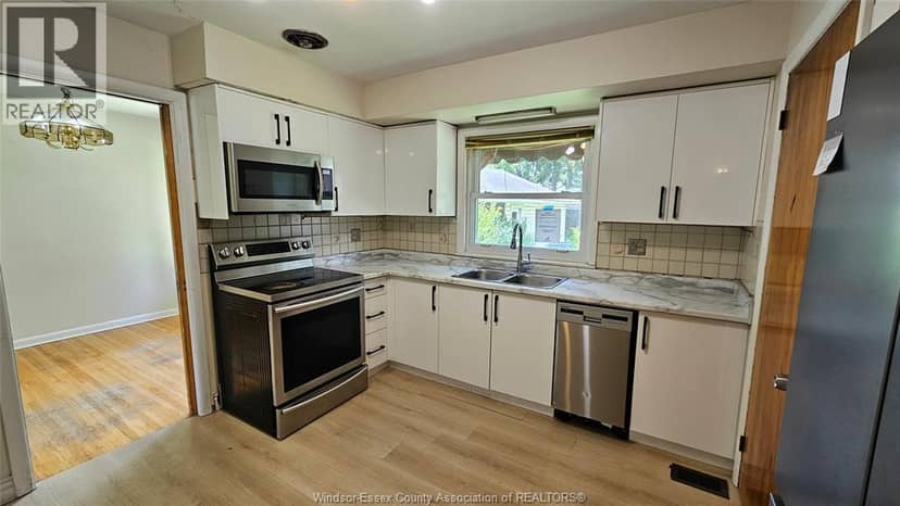 2721 Virginia Park Avenue — photo 7 of 26