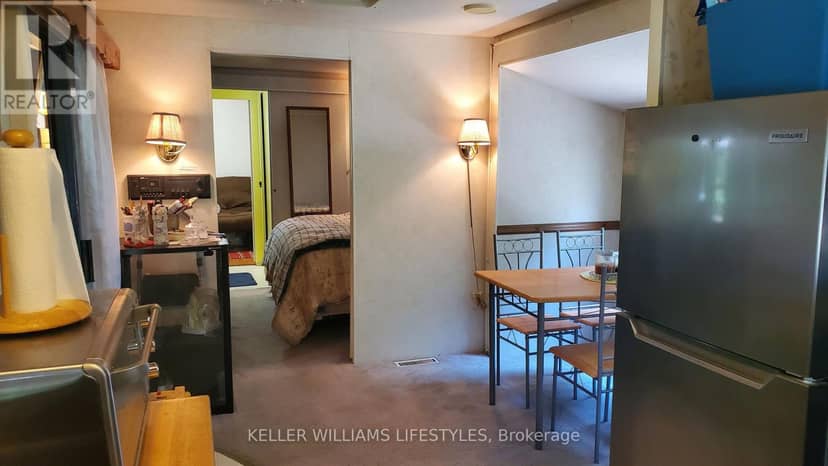 425 - 76735 Wildwood Line — photo 14 of 20