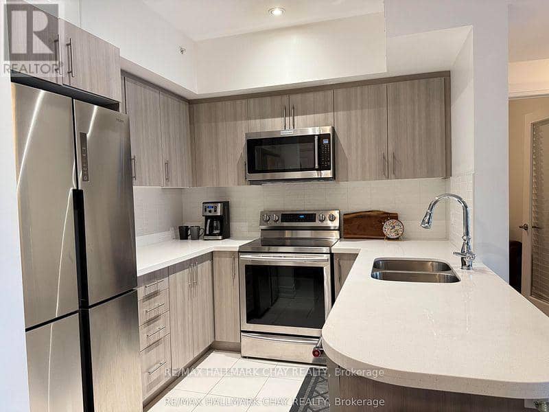 505 - 302 Essa Road, Barrie, photo 2