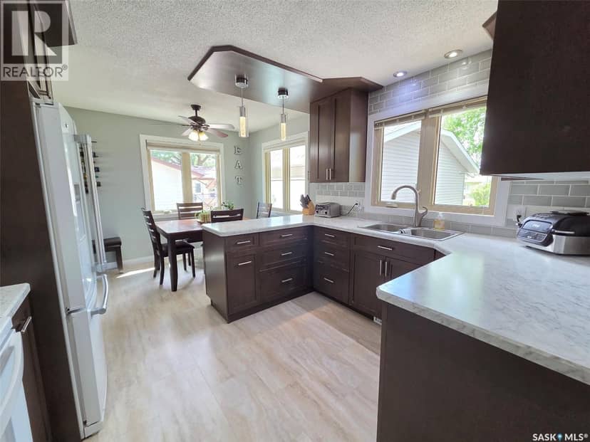 18 Mountain DRIVE — photo 8 of 28