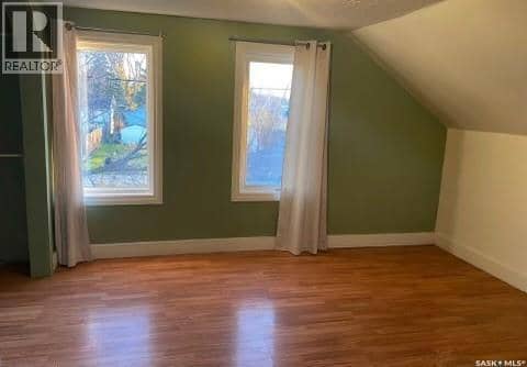 202 1st AVENUE NW — photo 31 of 40
