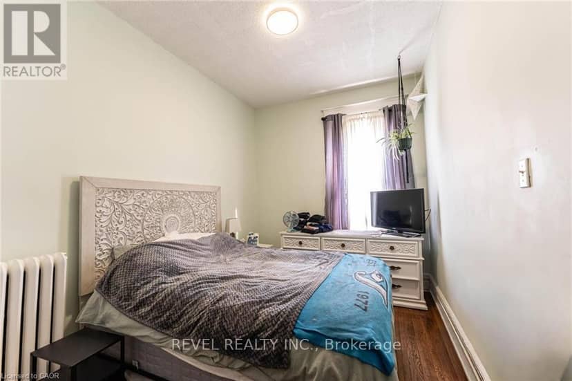 25 West Avenue S — photo 8 of 40