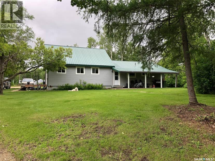 Neustaeter Farm — photo 5 of 40