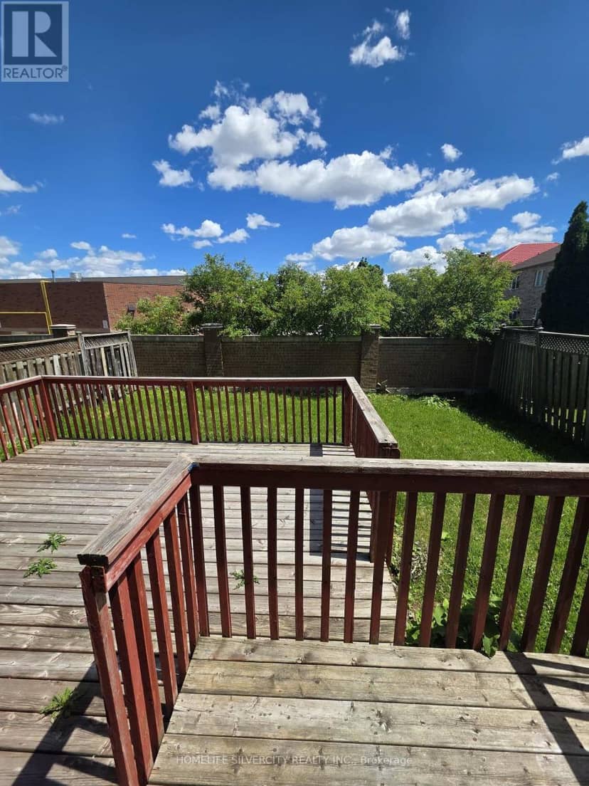 138 Tianalee Crescent — photo 16 of 16