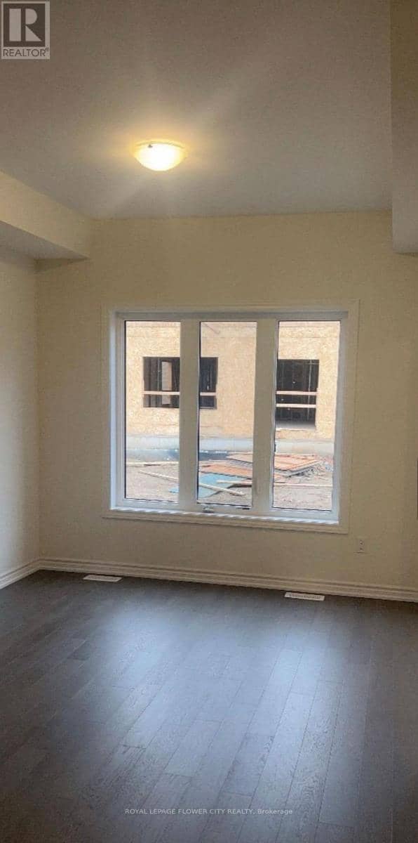 89 Baker Street — photo 7 of 11