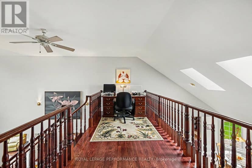 18 Chantine Drive — photo 30 of 40