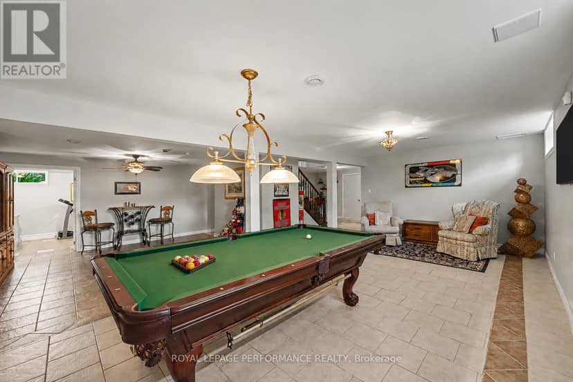 18 Chantine Drive — photo 34 of 40