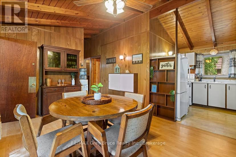 26 Bridge Street — photo 8 of 40