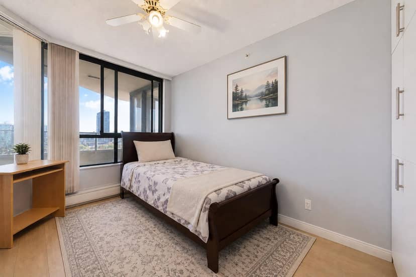 1806 13383 108 AVENUE, Surrey, photo 5