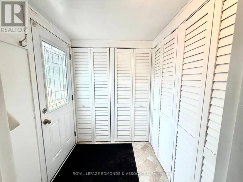 73 Pinehurst Estates — photo 4 of 22