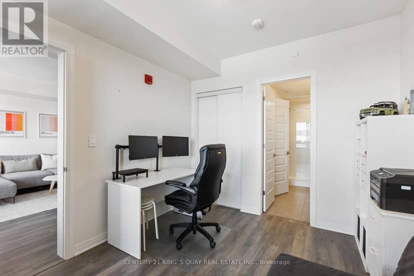 503 - 58 Adam Sellers Street — photo 18 of 39