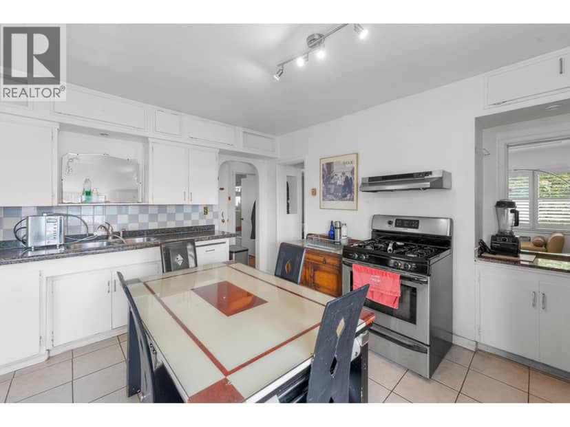 7429 FRASER STREET, Vancouver, photo 4