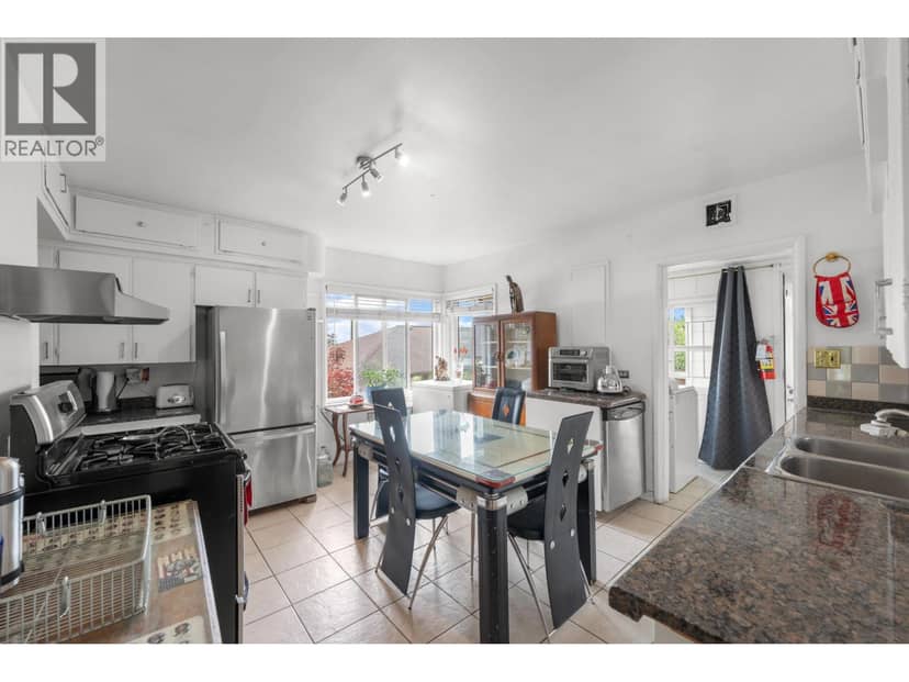 7429 FRASER STREET, Vancouver, photo 6
