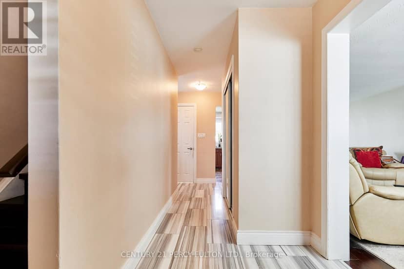 1349 Somerville Street N — photo 4 of 36