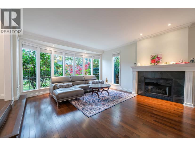 4570 W 13TH AVENUE, Vancouver