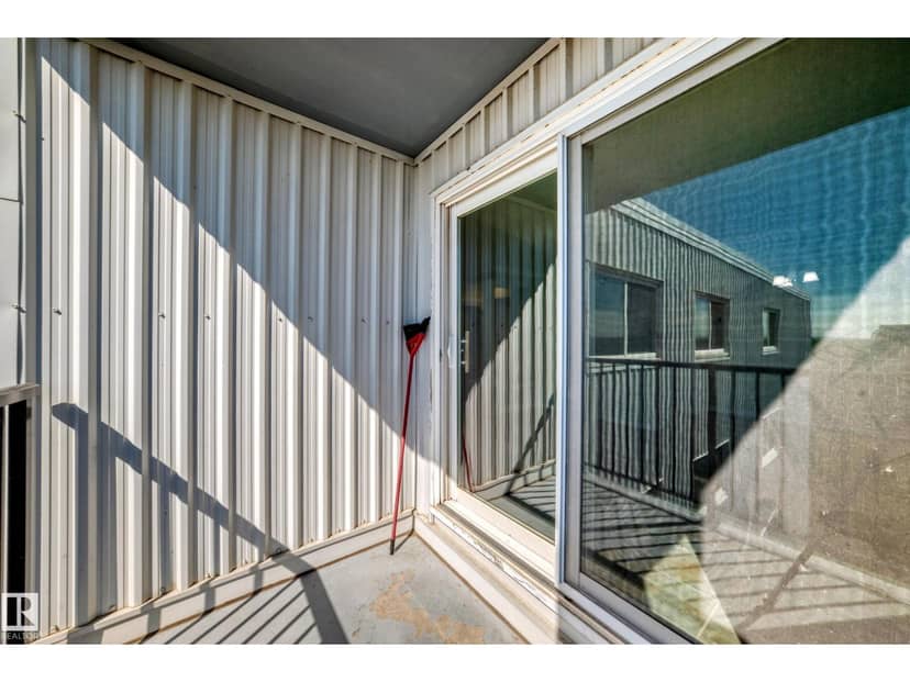 #606 8310 Jasper Av NW — photo 37 of 40