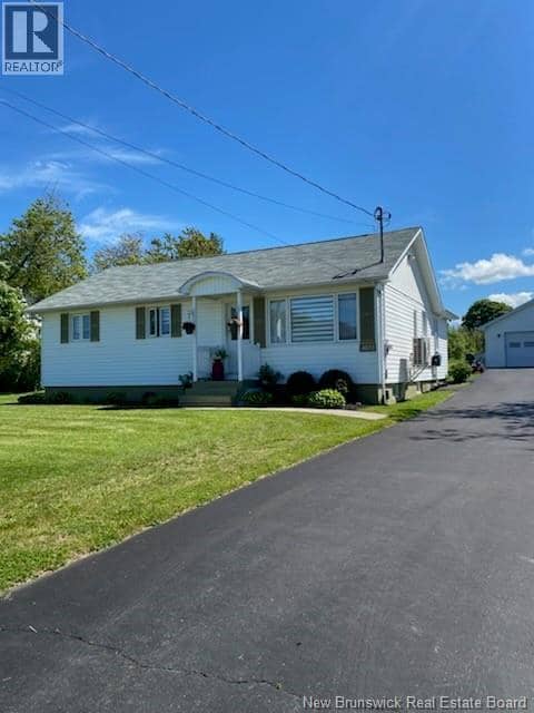 4073 Main, Belledune, photo 2