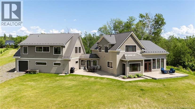 192 Chapman Road — photo 4 of 40