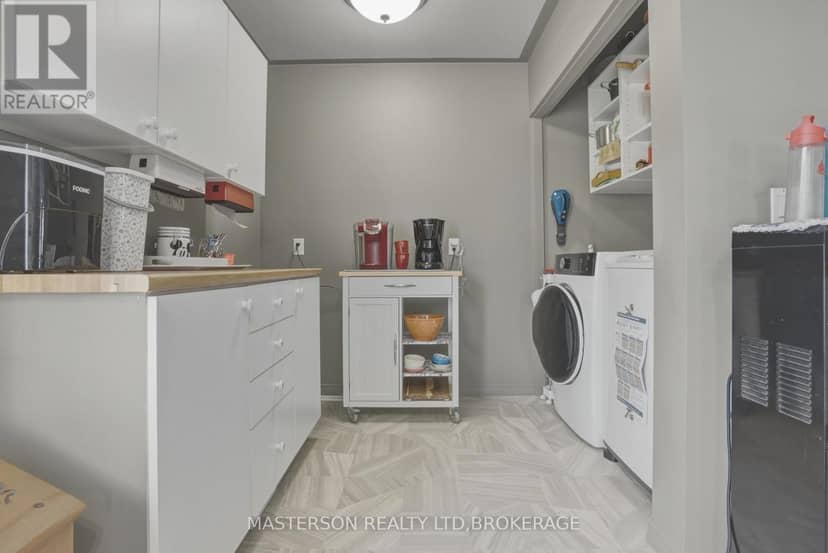 5136 Marshall Road — photo 10 of 31